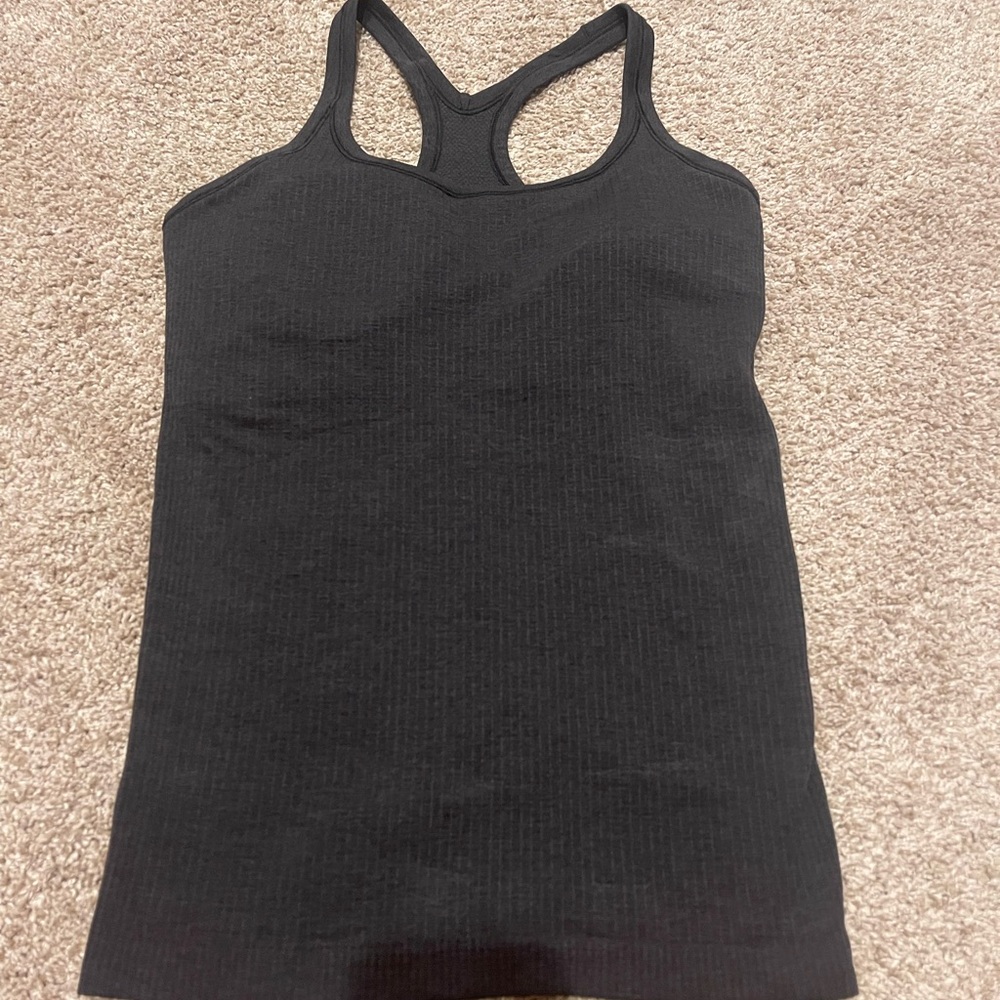 Lululemon ribbed tank with built in bra